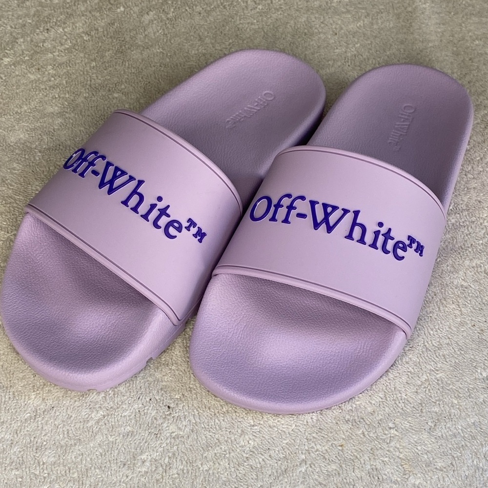 NEW & SOLD OUT OFF-WHITE Bookish Logo Slide Sandals in Lavender (EU 37 / US 7) - Picture 2 of 7